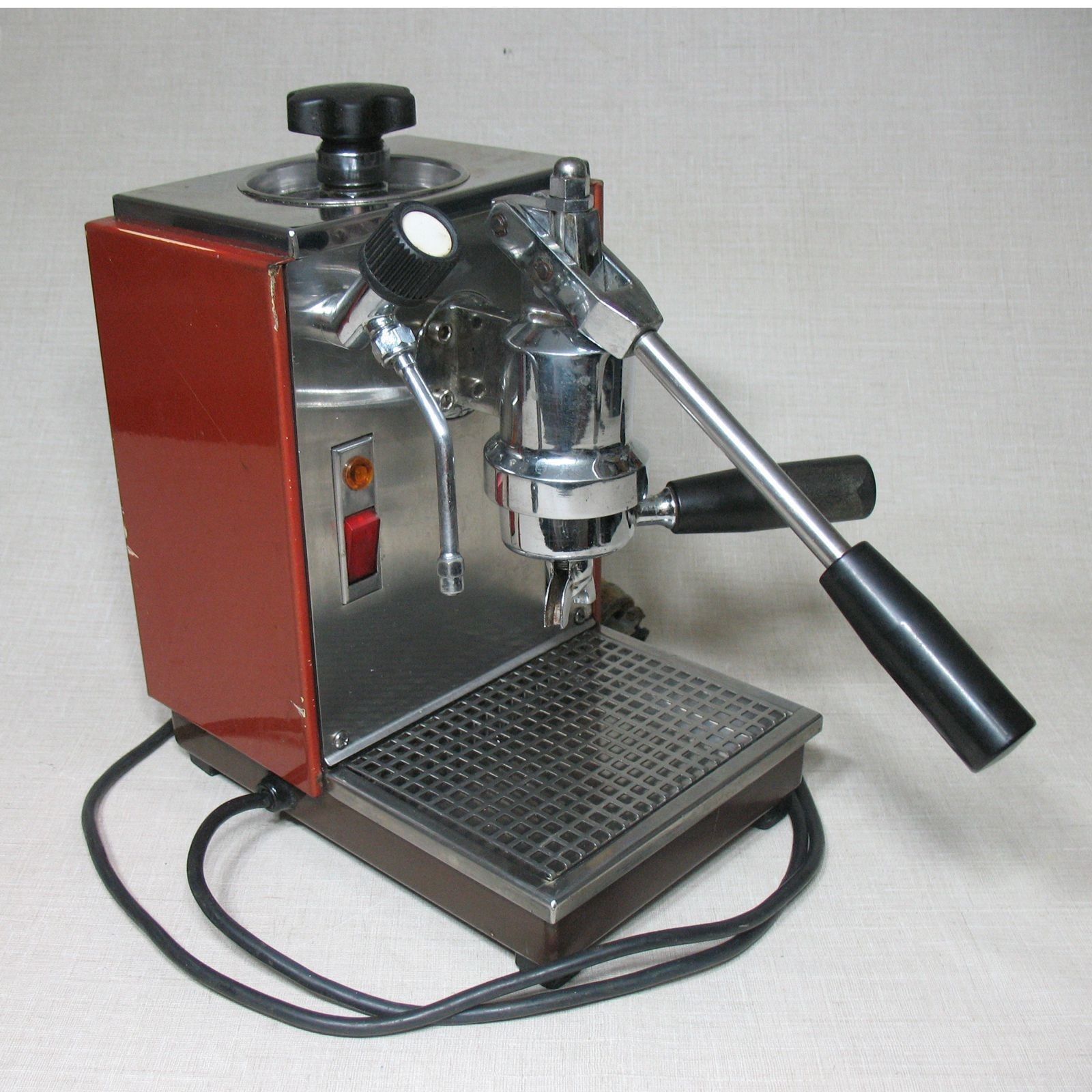 Les machines à café vintages les plus chères vendues sur eBay ! 